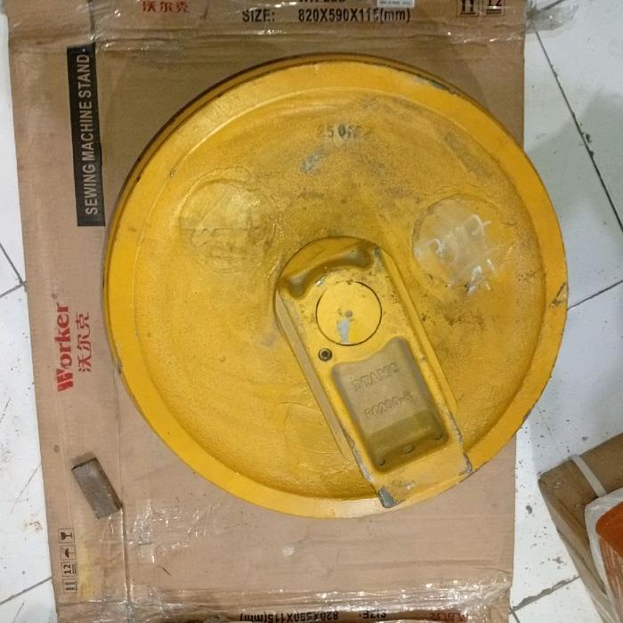 Idler PC200, ZX210,  ZX210-5G,  E320, SK200