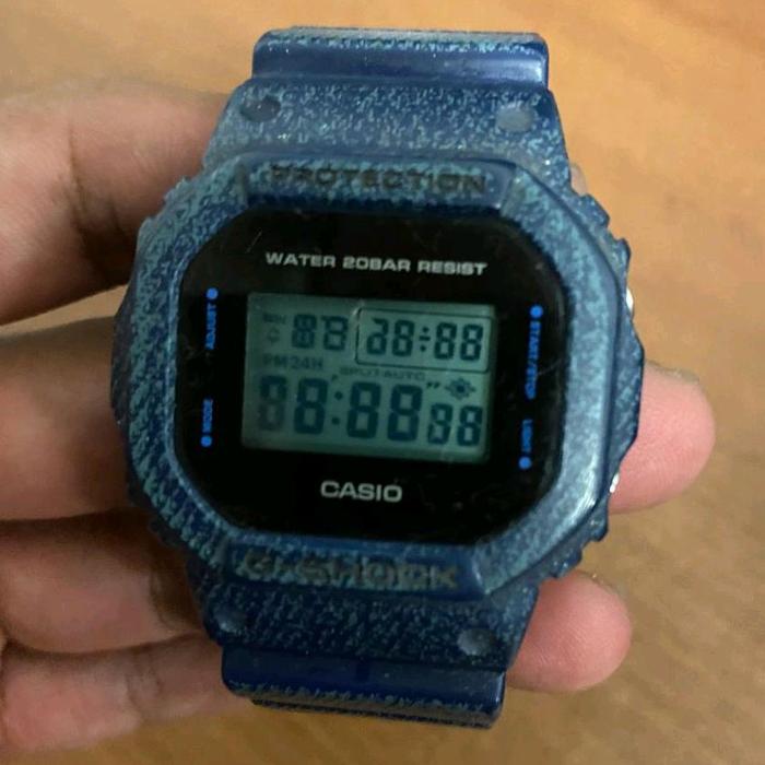 Casio Jam Tangan Gshock DW5600DE Motif Jeans Denim Preloved Secondhand Tahan Air 20Bar Resist ORIGIN