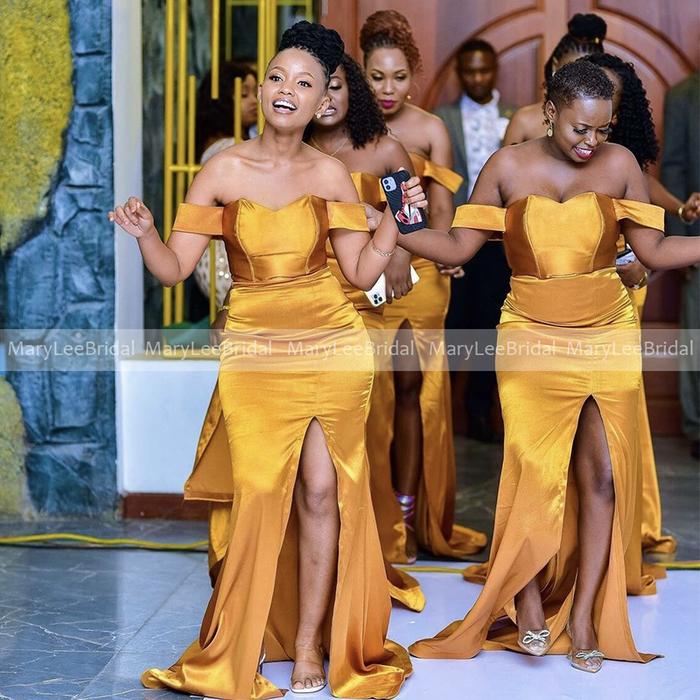Simple Gold Yellow Bridesmaids Dress Customized Shiny Satin Off Shoulder Plus Size Front Split Weddi
