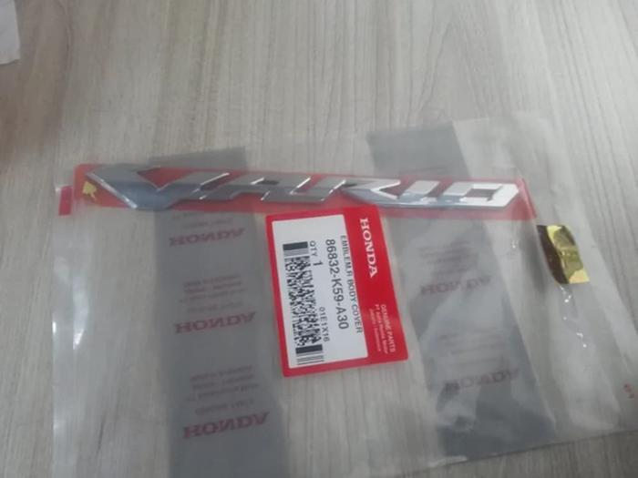 Emblem Vario 150/125 3D Emblem Vario Esp AHM [NTS]