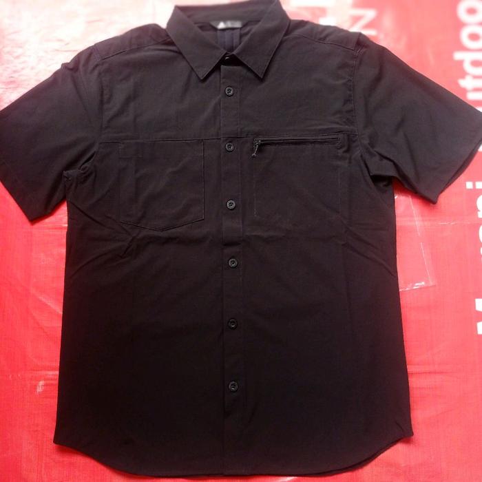 Kemeja Gunung Langka Eiger Black