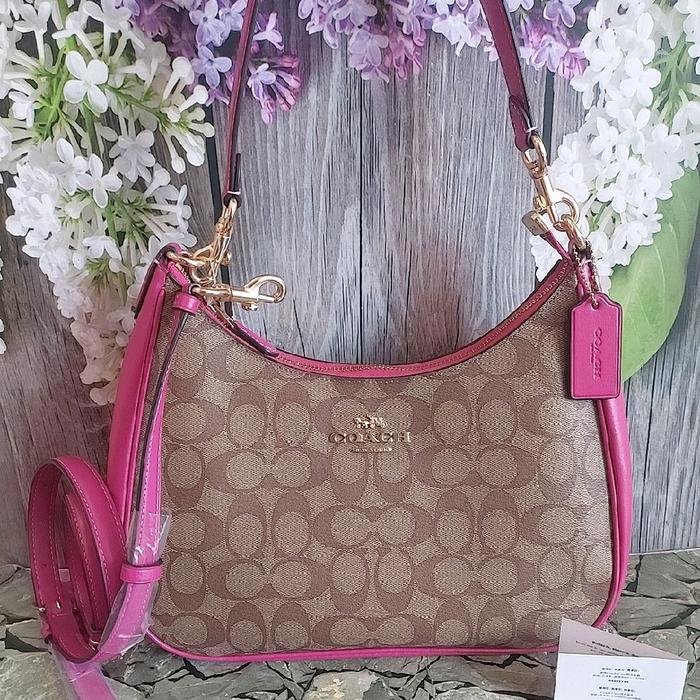 Hobo Bag Signature Canvas Coach