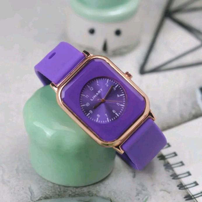 jam tangan wanita rubber analog model terbaru harga terjangkau bisa cod ya kak dn bisa untuk pink ap