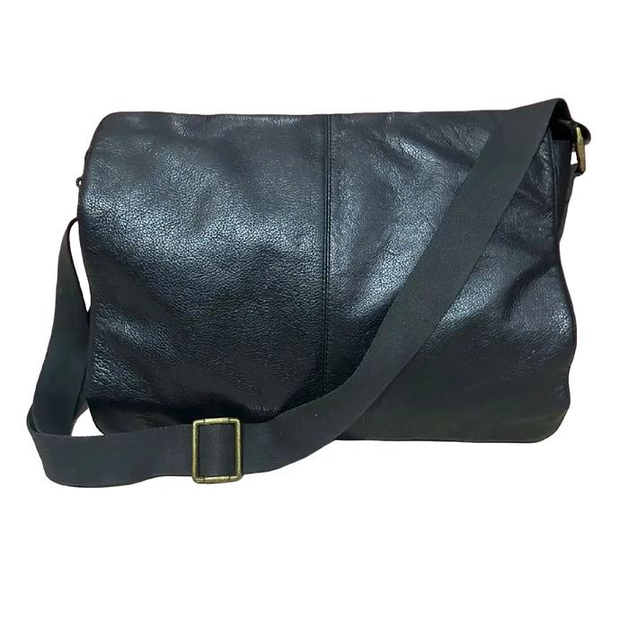 Tas selempang messenger Oroton