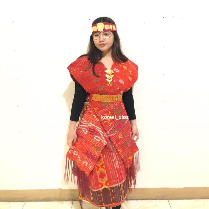 Kostum - Baju Adat Batak Ulos Wanita Rok Panjang Kekinian Warna Pelangi Dan Dan Berbagai Warna – Kos