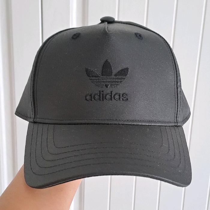 Topi Hitam Adidas Ori Preloved