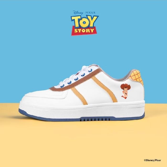 KRONIKEL Toy Story Daily Shoes Sheriff - Preloved