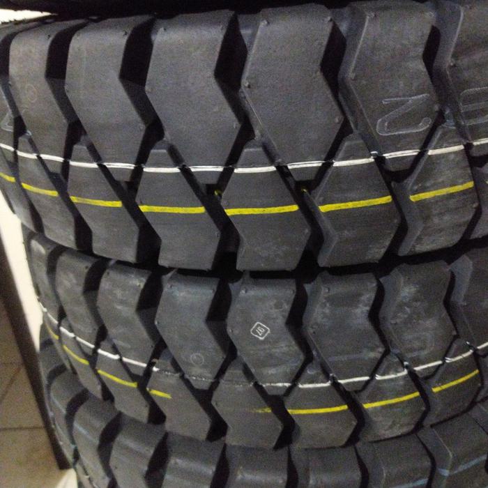 Ban forklift 700-12 JL Bridgestone 700 12