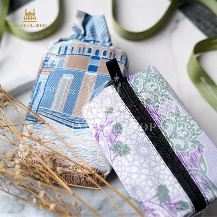 Sajadah Travel Saku Abu Dhabi Souvenir Traveling Kantong Pouch Dompet Serut Retsleting Sleting Zip S