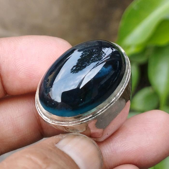 Cincin batu bacan doko coklat batang kristal biru kenari original
