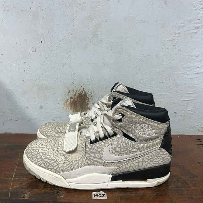 Sepatu second ori nike jordan legacy 312 mid flip size 42,5