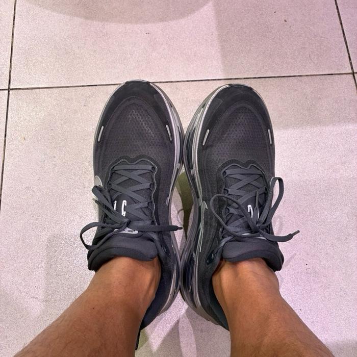 Sepatu running vomero original nike