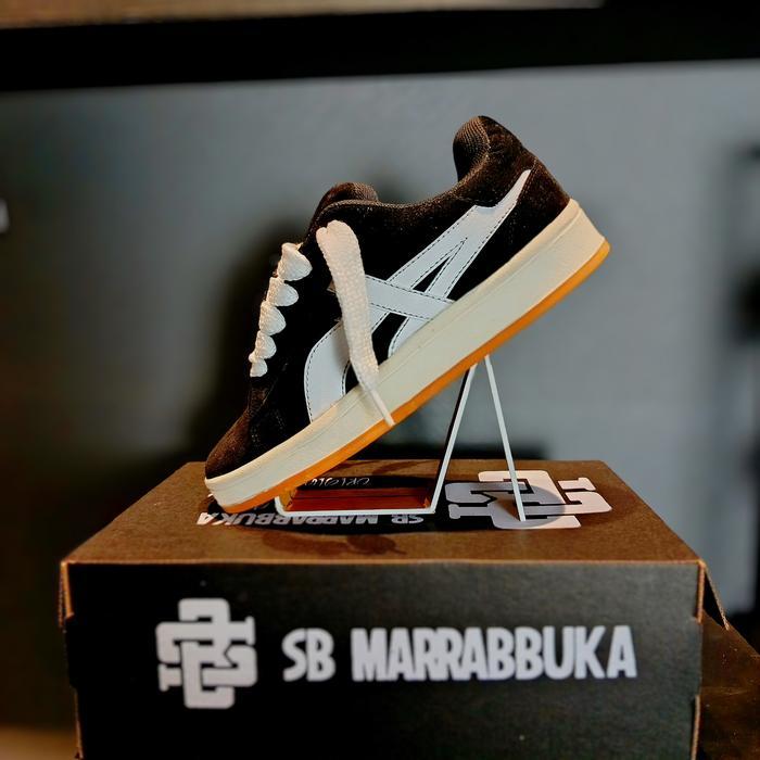 Sepatu skate casual tktn bahan suede basic hitam black putih pria wanita fashion kasual shoes lokal 