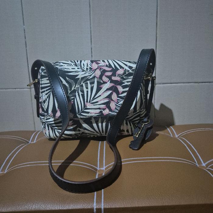 Tas Fossil Motif Daun Mix Canvas dan Kulas