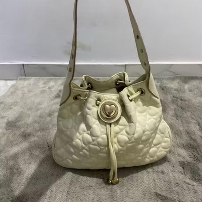 Shoulder bag serut bw kulit dr love cat preloved