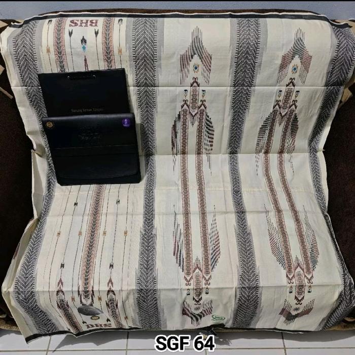 SARUNG BHS MASTERPIECE GOLD DAN SILVER SGF 24