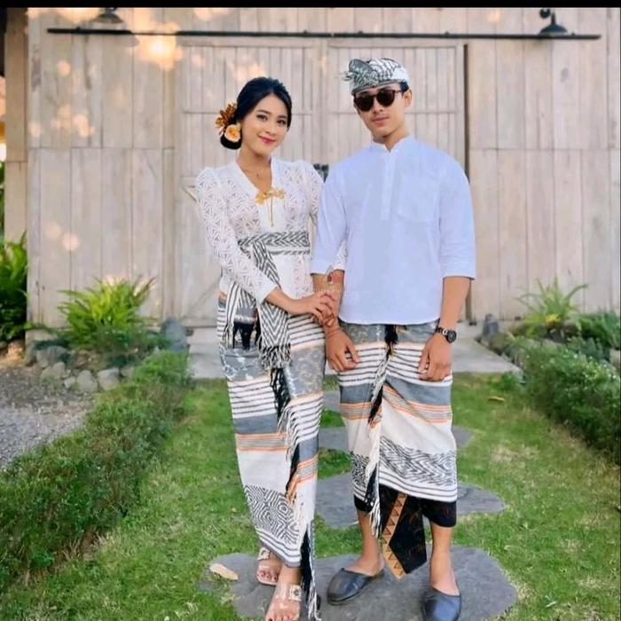 Kamben Premium Couple Blanket - Saput Blanket / Busana Adat Bali Motif Pasangan Pasangan Tenun Kain 