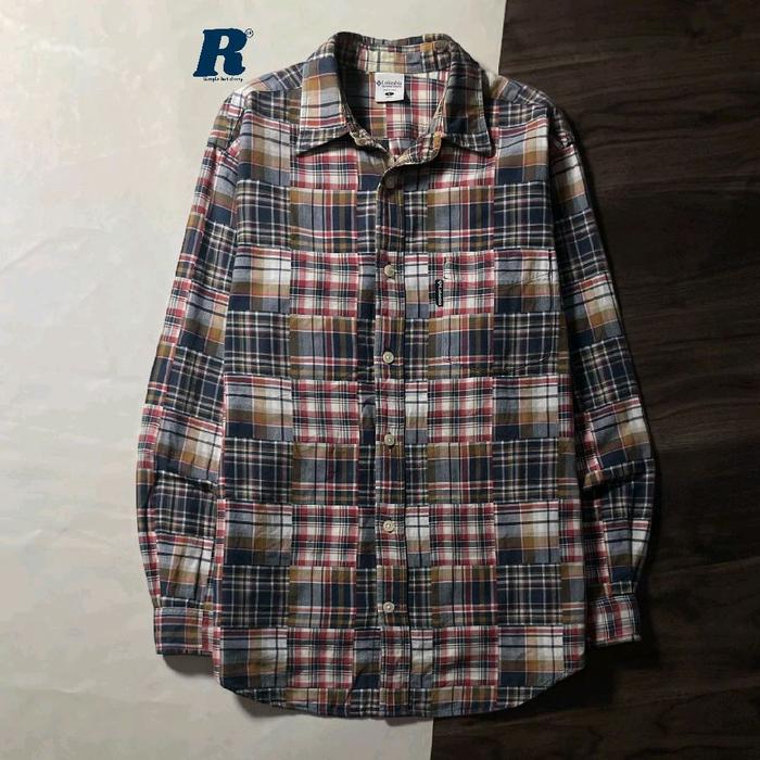 Kemeja Lengan Panjang Flannel Shirt Patchwork COLUMBIA Size L Unisex