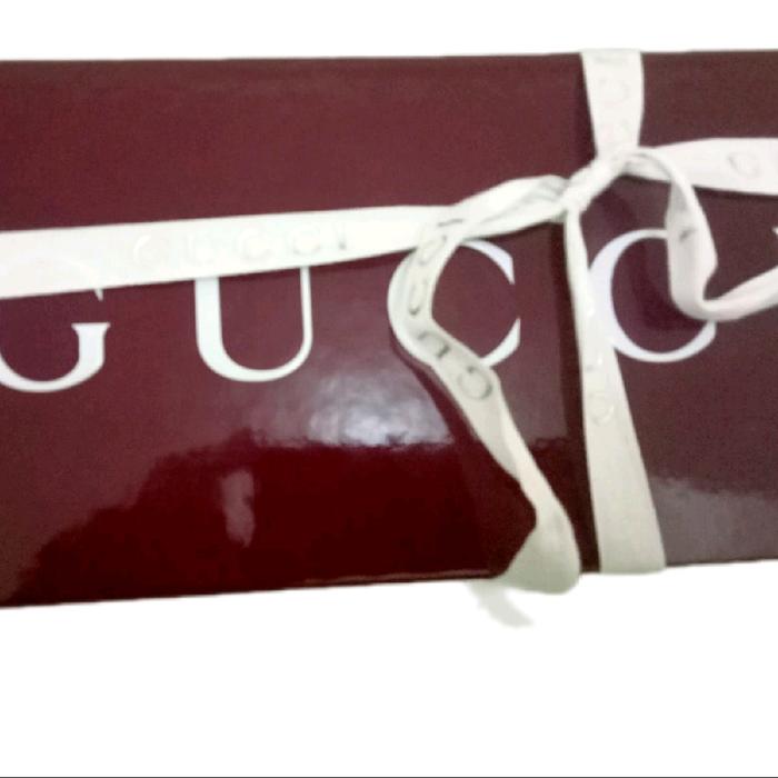 Dompet Panjang Merk Gucci 100 % Original (BNIB alias BRAND NEW IN BOX)