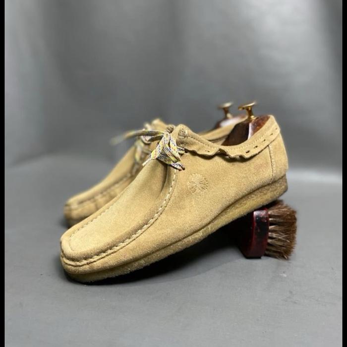 Grasshopper wallabee sioux