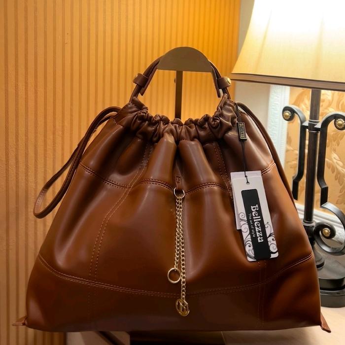 Tas  Wanita merk belleza original size besar ada resleting