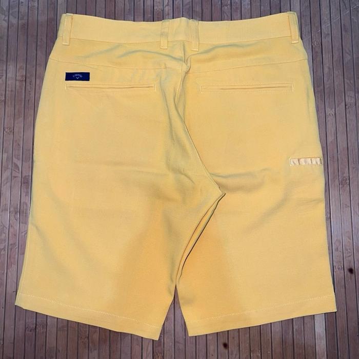 CALLAWAY GOLF YELLOW SHORT PANTS j.lindeberg titleist fj malbon