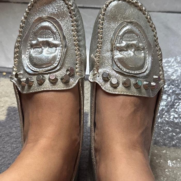 Sepatu Flatshoes MacQueen Preloved