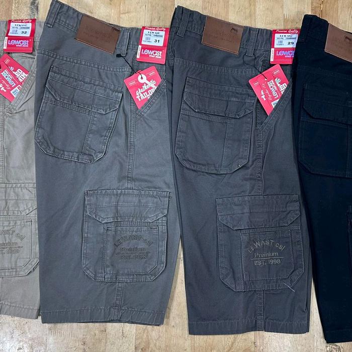 Celana Lewast Cargo Pendek Size 29-32