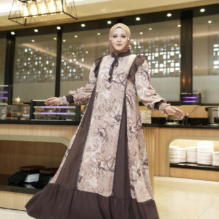 Dres Falisha by Kasturi Fashion / Gamis Terbaru/ Motif kembang dan rempel di bagian bahu