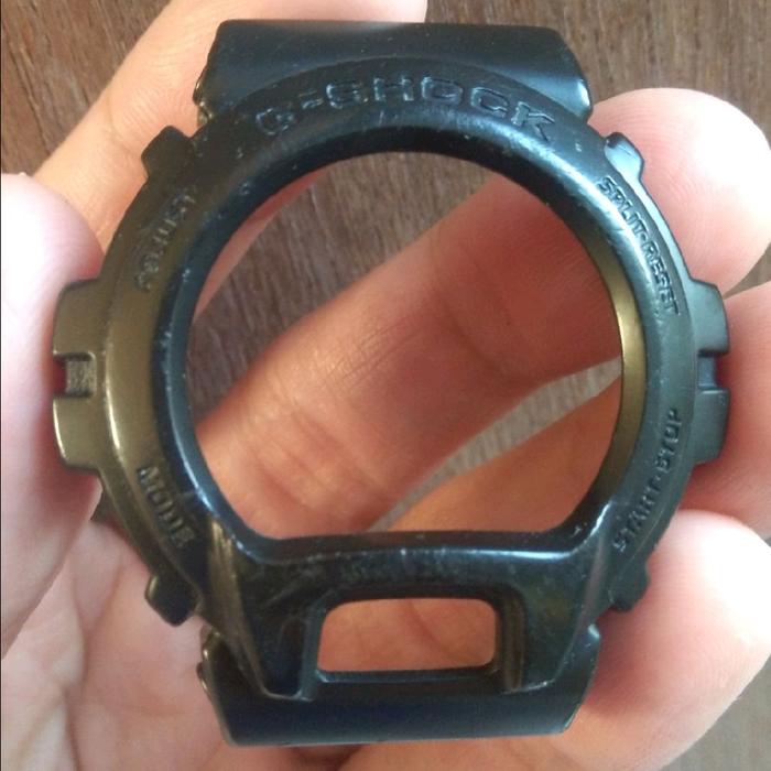 Casio Bezel Original Bekas Copotan G-Shock DW-6900 MS Kondisi Agak Tempur