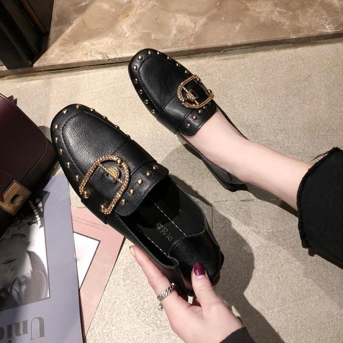 Ready Sepatu Kulit Kecil Keling Kasual Wanita/Sepatu Wanita Gaya Inggris/Sepatu Flat Serbaguna 2025