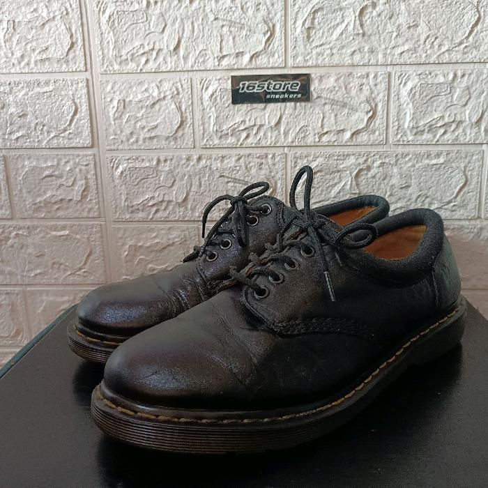 DR. MARTENS  ORIGINAL SECOND