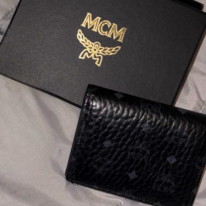 mcm mini bifold snap wallet in visetos original black