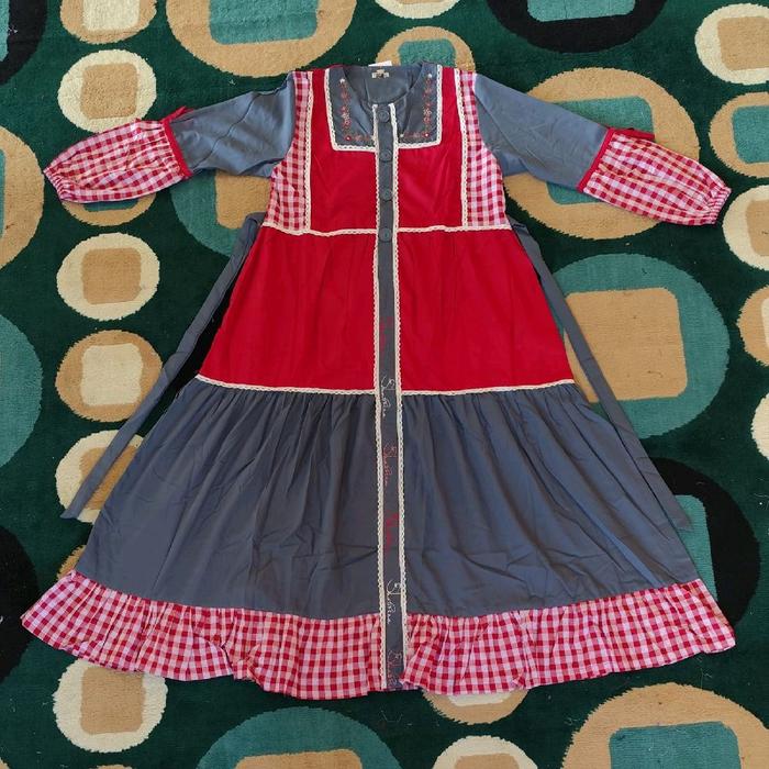 Gamis Shabrina nuha Gingham Cottage Series Bordir Bunga Eksklusif Renda Rajut Putih Kancing Penuh De