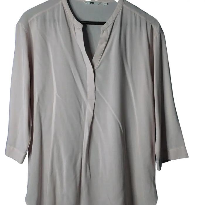 uniqlo baju lengan panjang wanita second