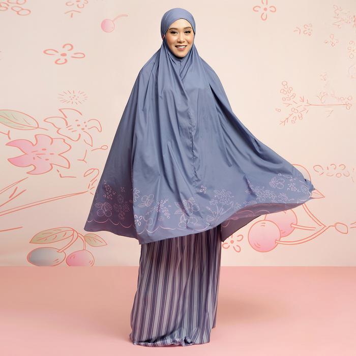 Lozy Hijab - Shadira Prayer Set (Mukena Set Travel Mini Pouch Parasut Lozy X Shadira Firdausi)