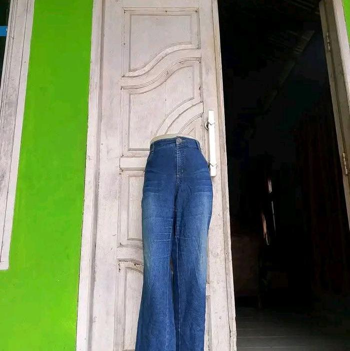 Celana Raya Wanita Kekinian Model Levis Cut Bray Panjang Cutbray Casual Katun Hitam - Linen, Karet, 