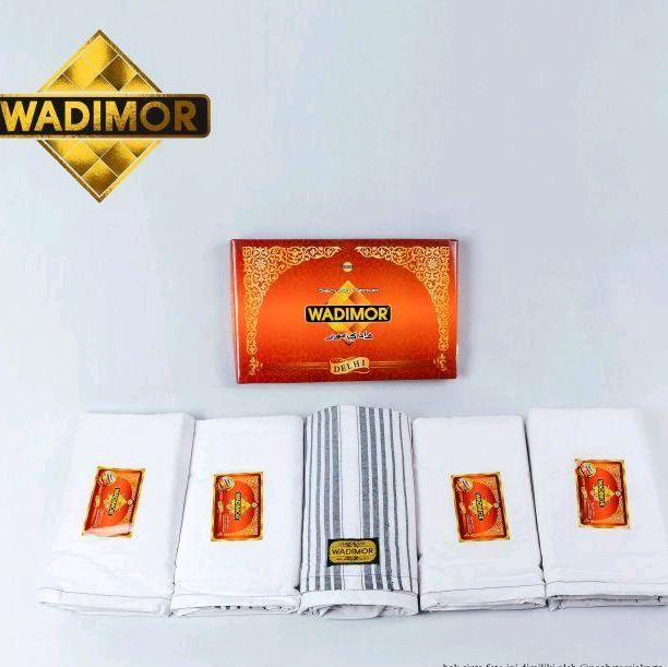 Sarung Pria Dewasa Santri Wadimor Motif Polos Warna Putih Tumpal Hitam Premium Hitam Kain Tenun Musl