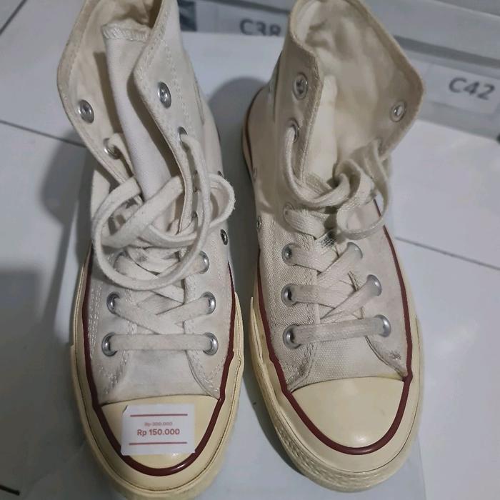 Sepatu Converse Chuck All Star 70 Offwhite Original Bekas - 36