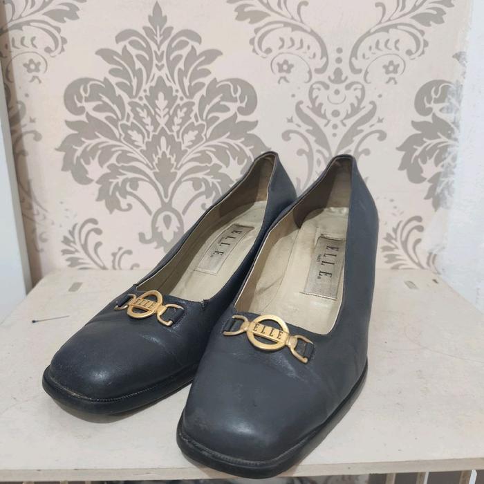 Sepatu Heels Elle size 39 preloved