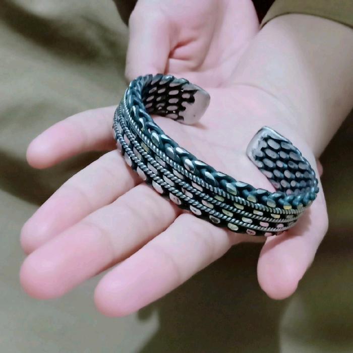 Gelang Titanium Rajut Monel Papua Asli Stainless steel Anti Karat & Anti Luntur Elegan