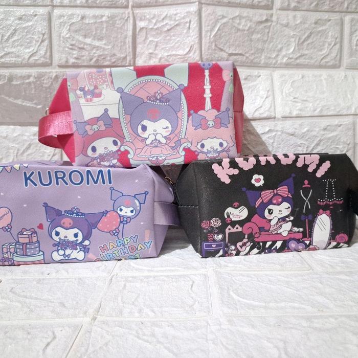 tempat dompet pounch pouch bisa untuk uang kosmetik alat kesehatan. dompet karakter motif kuromi kar