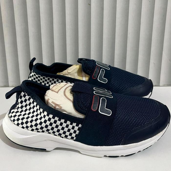 Sepatu Anak Second Original Fila Slip On Size 33½/21cm