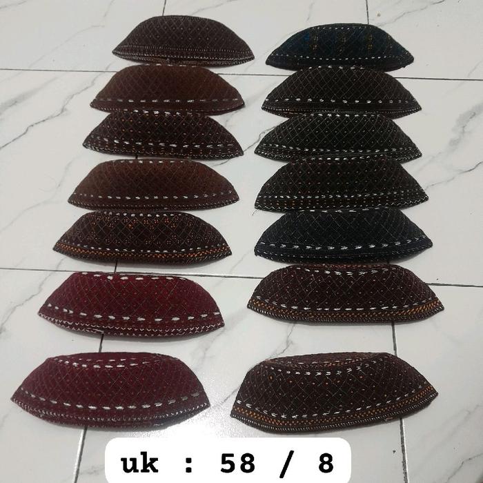 peci sind,barang import dari Pakistan,dibuat dengan kerajinan tangan.