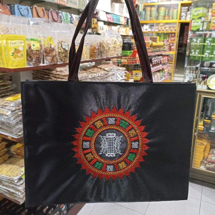Tas map motif kerawang Gayo dan Pintu Aceh khas Aceh / Handbag map khas Aceh