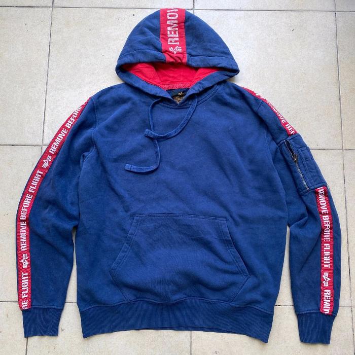 Alpha Industries red taped hoodie original second Bekas murah. Jual hoodie alpha industries original