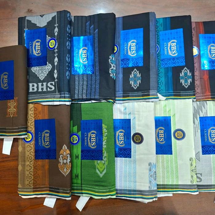 sarung bhs asli  buat ibadah Kita  enak di pakai bosku no tipu tipu ya ini akun real