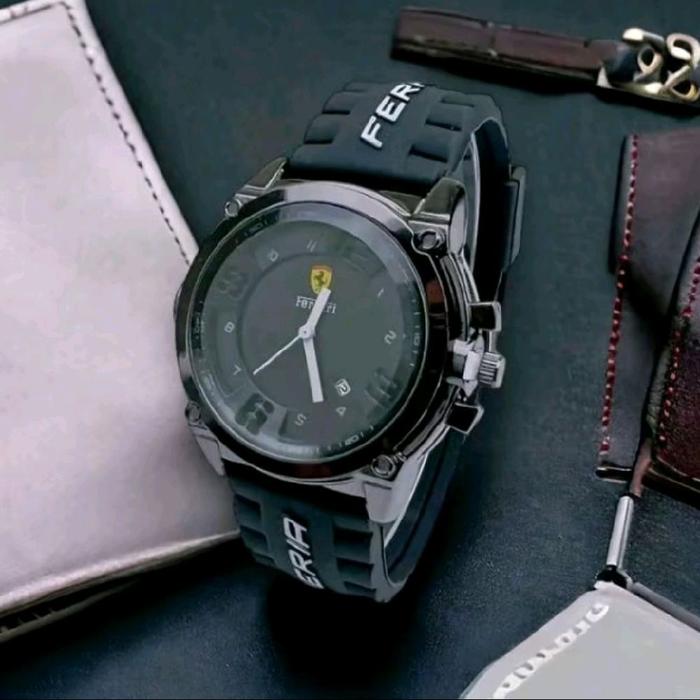 Jam Tangan Pria, FERRARI Analog Strap Karet Watch Pria