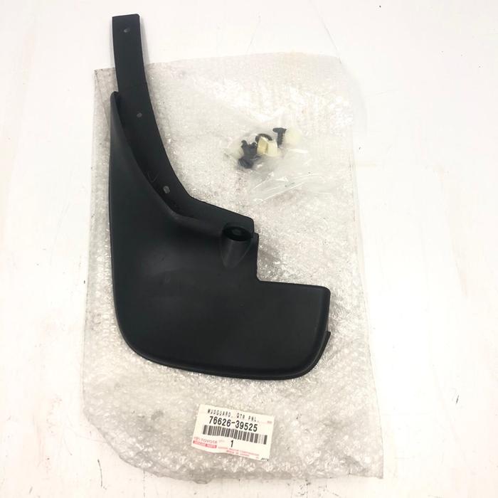 MUDGUARD REAR LH TOYOTA CAMRY SXV20-MCV20 76626-39525