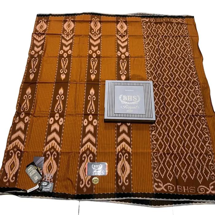 Sarung BHS Royal Kawung Mesres Sutra Sarung BHS Royal KWG MS